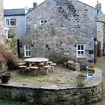 The Sun Boutique And Lounge Estalagem 4*